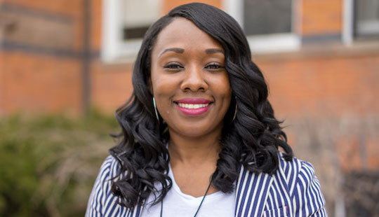 Read more about the article Early Career Award Honors Baker-Bell for Language and Literacy Work with Black Youth